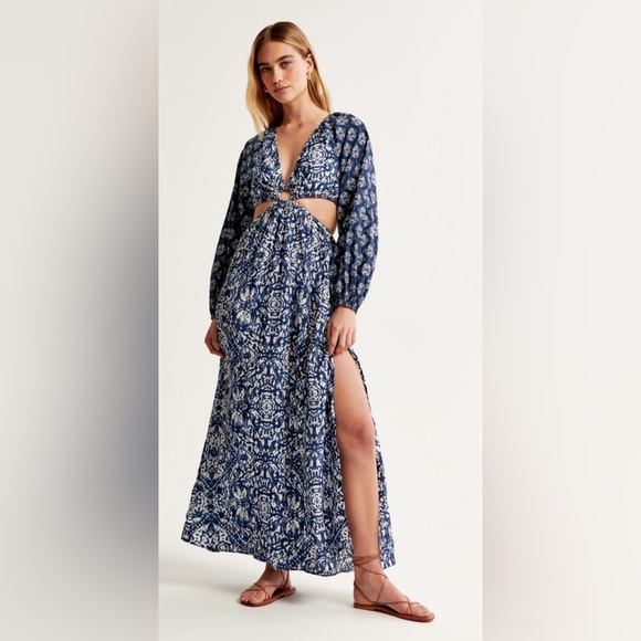 Abercrombie & Fitch Long Sleeve cut out dress - Picture 5 of 9